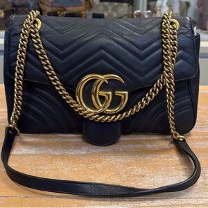 Gucci GG marmont medium shoulder bag